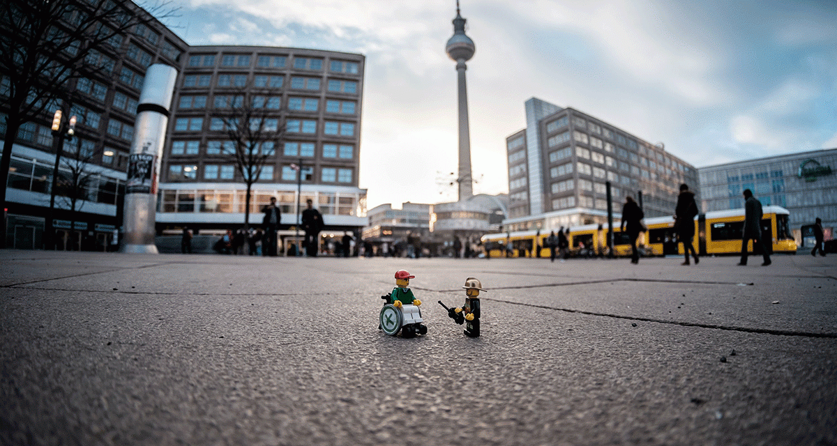 Warum der Berliner Fernsehturm für Rollstuhlfahrer nicht zugänglich ist